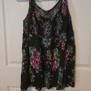Torrid Grey, Pink and Turquoise Floral Sleeveless Top, Size 3